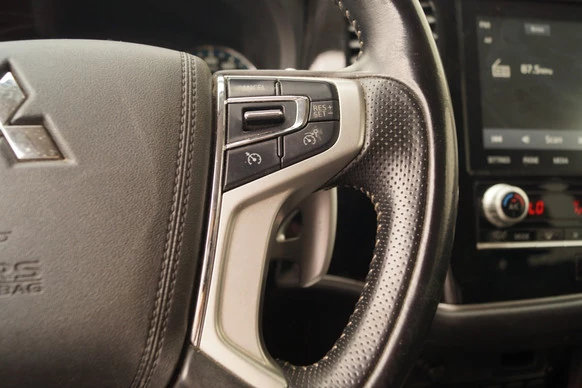 Mitsubishi Outlander - Afbeelding 13 van 20