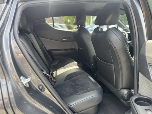 Toyota C-HR - Afbeelding 16 van 30