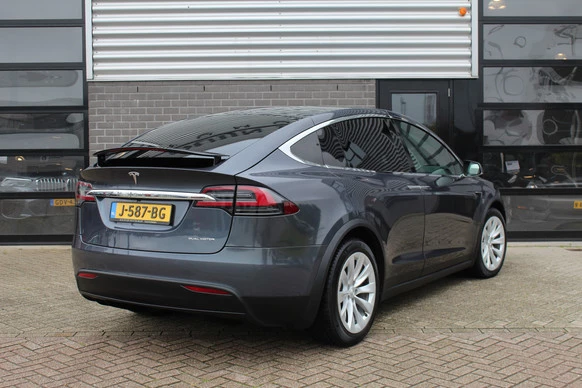 Tesla Model X - Afbeelding 3 van 30