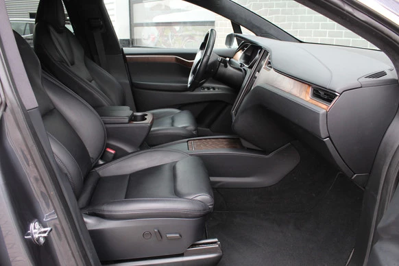 Tesla Model X - Afbeelding 9 van 30