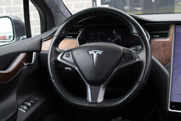 Tesla Model X - Afbeelding 13 van 30