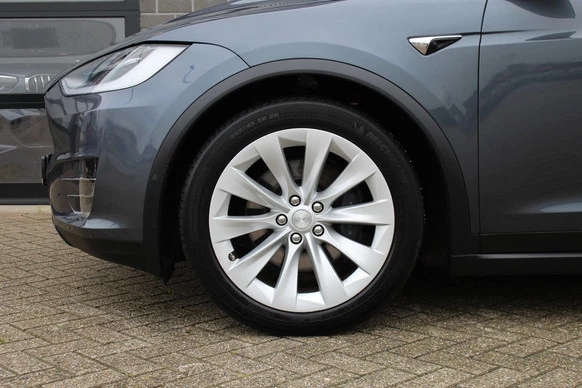 Tesla Model X - Afbeelding 20 van 30