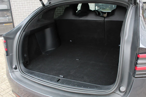 Tesla Model X - Afbeelding 22 van 30