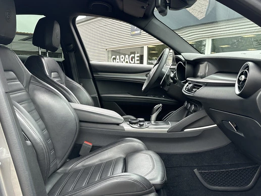 Alfa Romeo Stelvio - Afbeelding 6 van 30