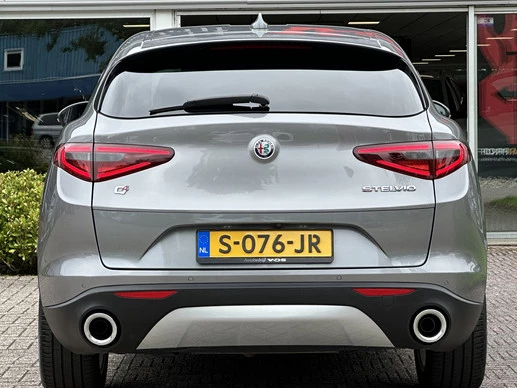 Alfa Romeo Stelvio - Afbeelding 7 van 30