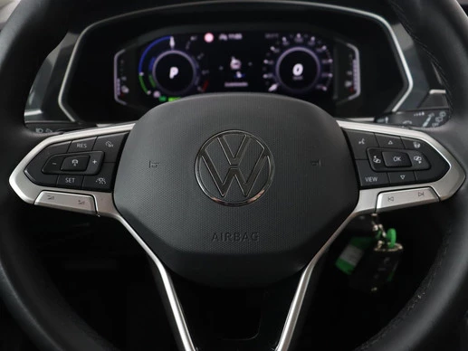 Volkswagen Tiguan - Afbeelding 12 van 30