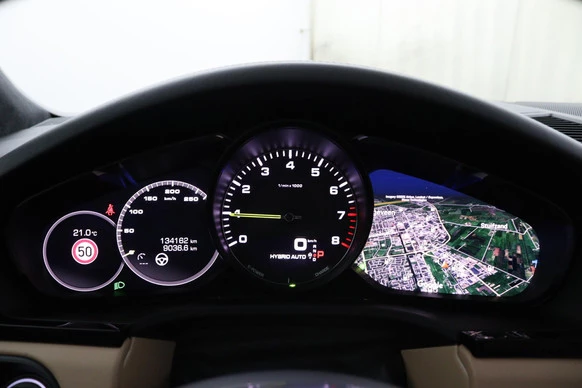 Porsche Cayenne - Afbeelding 8 van 30