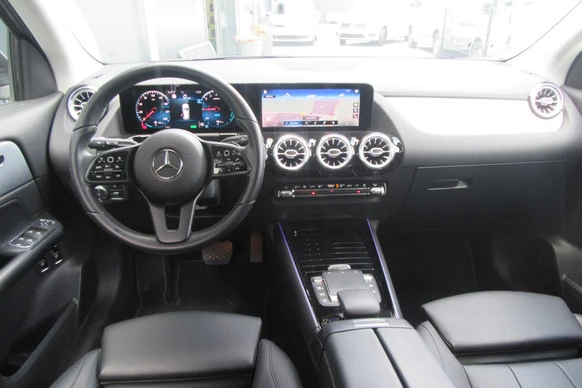 Mercedes-Benz GLA - Afbeelding 8 van 30