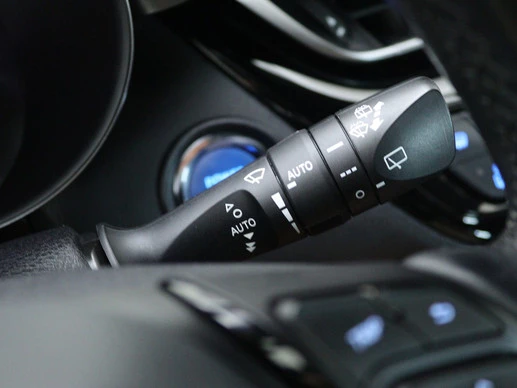 Toyota C-HR - Afbeelding 29 van 30