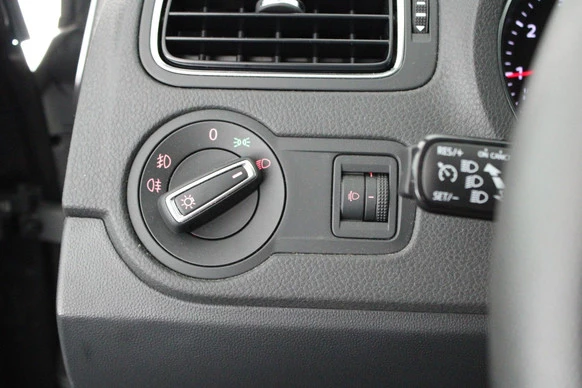 Volkswagen Polo - Afbeelding 14 van 30