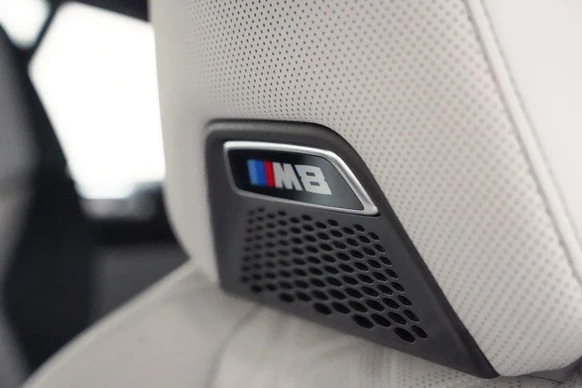 BMW M8 - Afbeelding 13 van 30