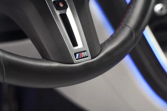 BMW M8 - Afbeelding 28 van 30