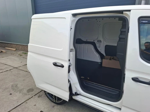 Volkswagen Caddy - Afbeelding 16 van 30