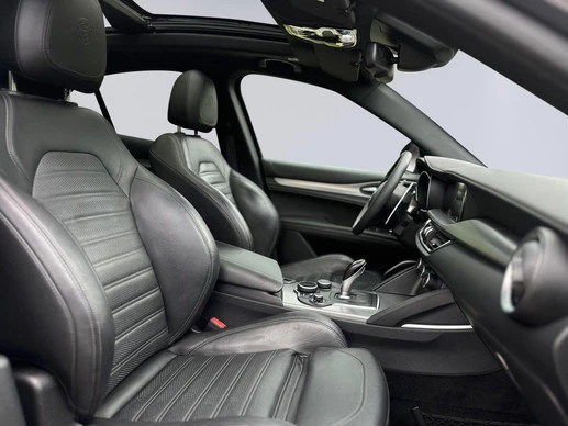 Alfa Romeo Stelvio - Afbeelding 4 van 30