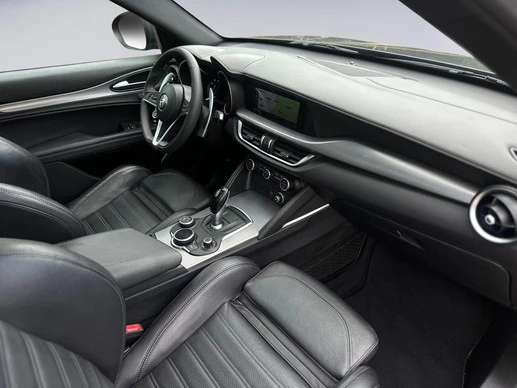 Alfa Romeo Stelvio - Afbeelding 20 van 30
