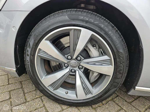 Audi A8 - Afbeelding 14 van 30