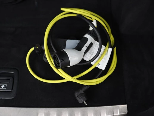 BMW 3 Serie - Afbeelding 16 van 30