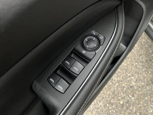 Opel Insignia - Afbeelding 17 van 30