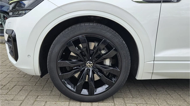 Volkswagen Touareg - Afbeelding 7 van 30