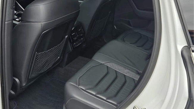 Volkswagen Touareg - Afbeelding 16 van 30