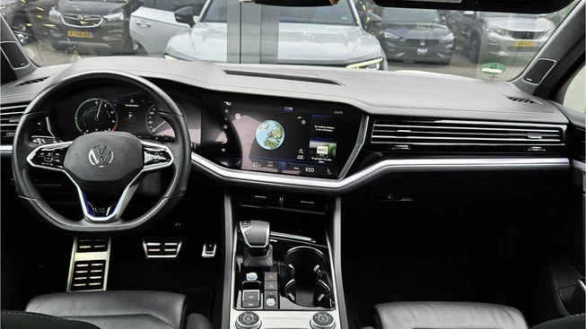 Volkswagen Touareg - Afbeelding 19 van 30