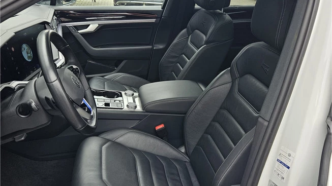 Volkswagen Touareg - Afbeelding 21 van 30