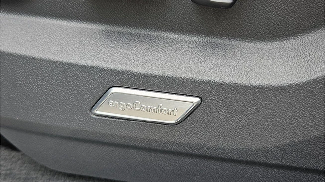 Volkswagen Touareg - Afbeelding 23 van 30