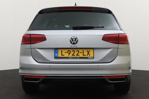 Volkswagen Passat - Afbeelding 4 van 30