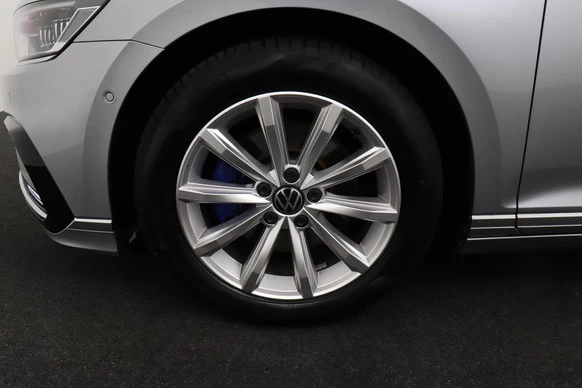 Volkswagen Passat - Afbeelding 7 van 30
