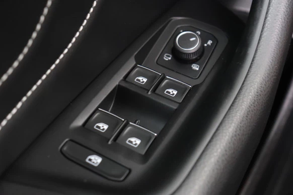Volkswagen Passat - Afbeelding 23 van 30