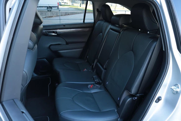 Toyota Highlander - Afbeelding 22 van 30