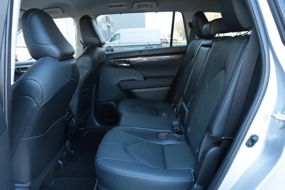 Toyota Highlander - Afbeelding 29 van 30