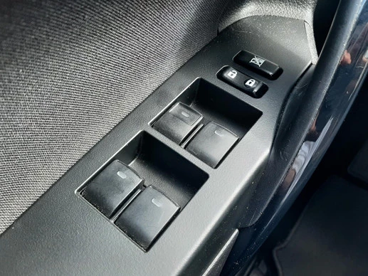 Toyota Auris - Afbeelding 11 van 30