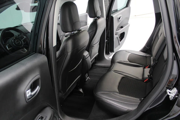Jeep Compass - Afbeelding 16 van 30