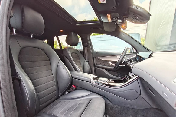 Mercedes-Benz EQC - Afbeelding 17 van 30