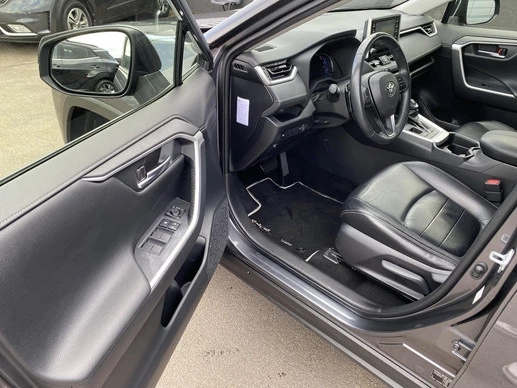 Toyota RAV4 - Afbeelding 17 van 30