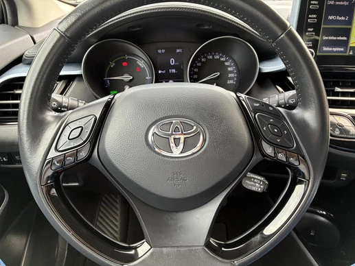 Toyota C-HR - Afbeelding 15 van 30