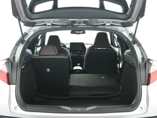 Toyota C-HR - Afbeelding 25 van 30