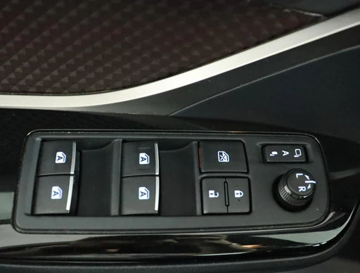 Toyota C-HR - Afbeelding 29 van 30