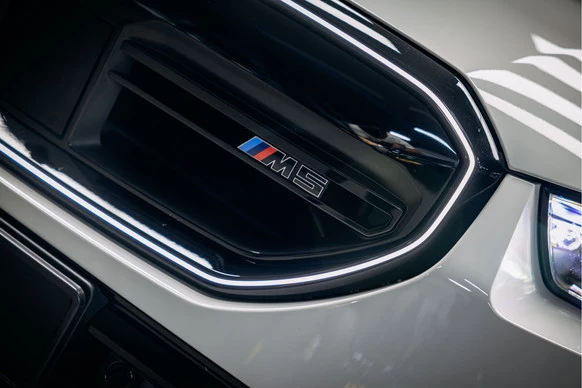 BMW M5 - Afbeelding 4 van 30
