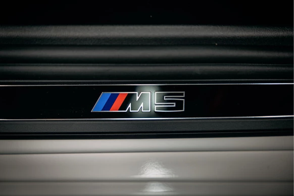 BMW M5 - Afbeelding 23 van 30