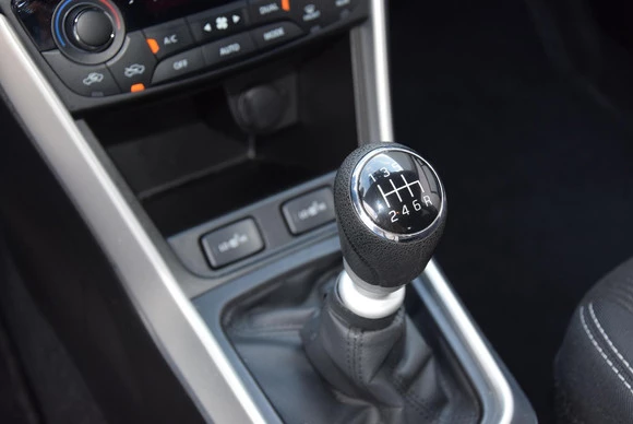 Suzuki S-Cross - Afbeelding 27 van 30