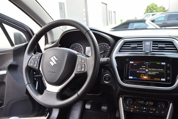 Suzuki S-Cross - Afbeelding 28 van 30