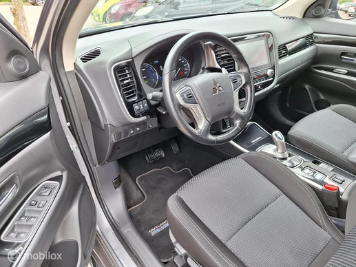 Mitsubishi Outlander - Afbeelding 16 van 30