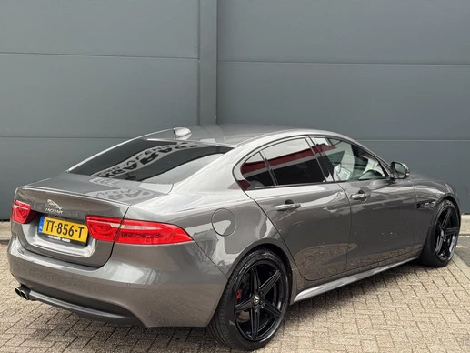 Jaguar XE - Afbeelding 6 van 30