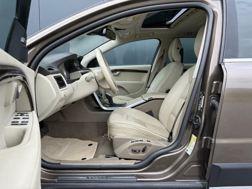 Volvo XC70 - Afbeelding 18 van 24