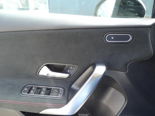 Mercedes-Benz A-Klasse - Afbeelding 17 van 30