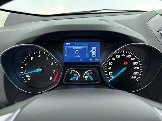 Ford Kuga - Afbeelding 15 van 29