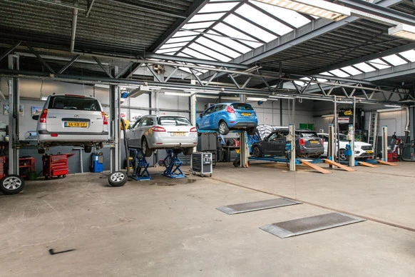 Ford Kuga - Afbeelding 17 van 29