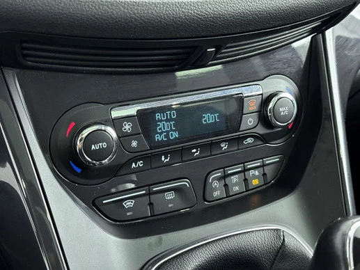 Ford Kuga - Afbeelding 25 van 29